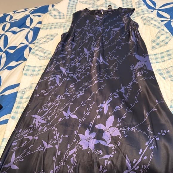 Dkny Dresses & Skirts - DKNY Silk bias dress (Sz 12)